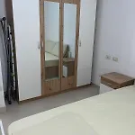 Neli
