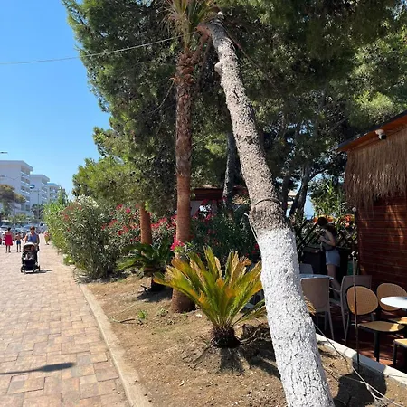 Neli Διαμέρισμα Shëngjin